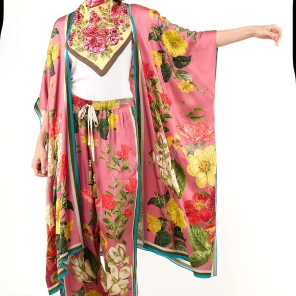 Aratta Silent Journey My Valentine Kimono Dusty Rose Floral ONE SIZE - Picture 2 of 6